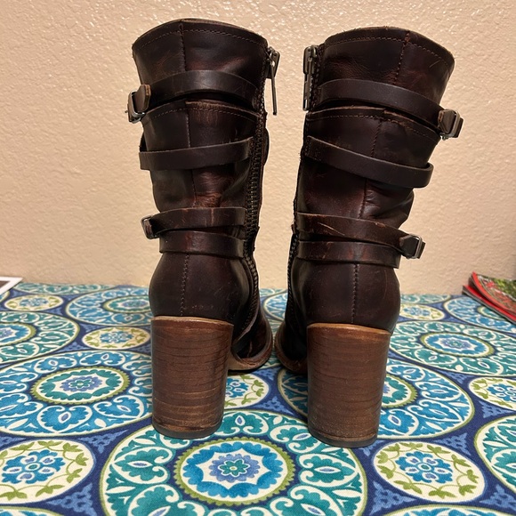 ♥️ Freebird Baker boots. size 7 EUC! - Picture 2 of 5